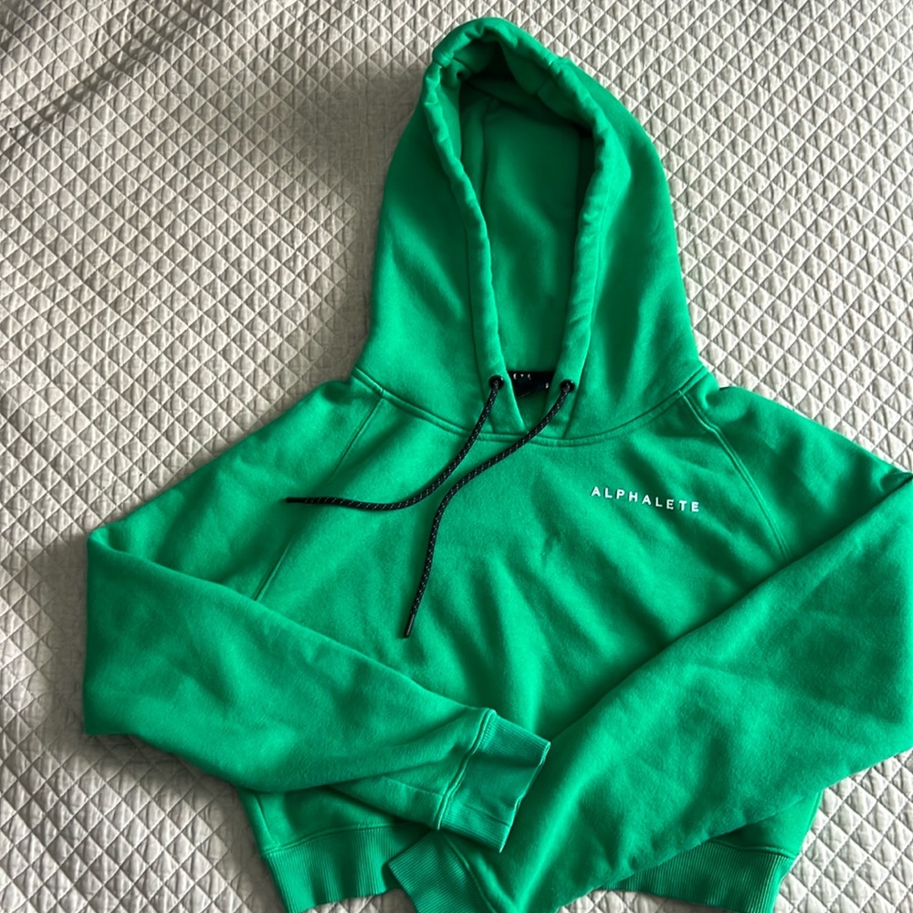 Alphalete green cropped hoodie